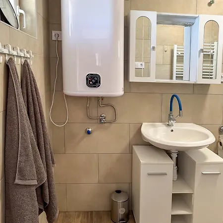 Duna Hangja Vendeghaz Lägenhet